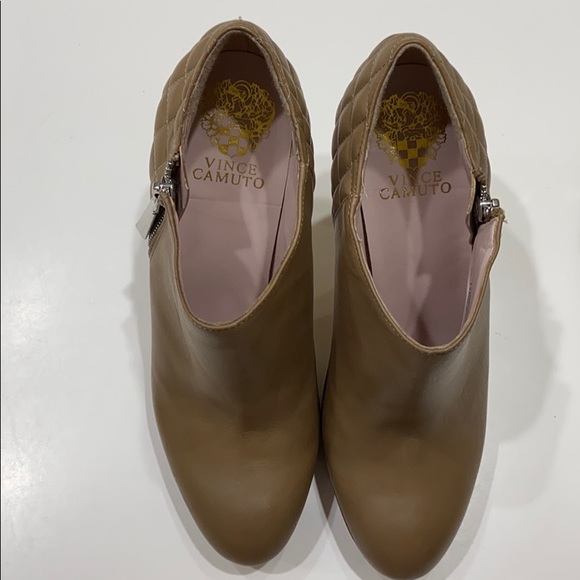 Vince Camuto Heel - Picture 5 of 5